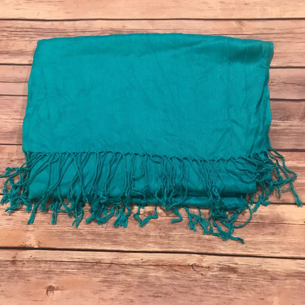 Women’s Scarf by Apt 9
